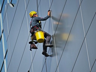 DIŞ CEPHE VE CAM TEMİZLİĞİ 